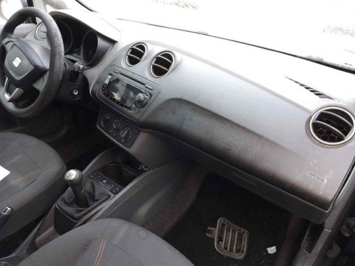 SEAT IBIZA BERLINA (6J5) — автомобиль-донор на запчасти 