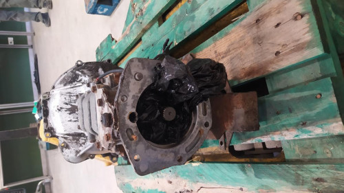 CAJA CAMBIOS Mitsubishi MONTERO (V20/V40) 