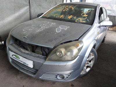 OPEL ASTRA H BERLINA