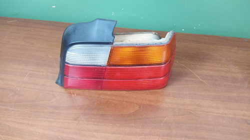 PILOTO TRASERO DERECHO BMW SERIE 3 BERLINA (E36) 