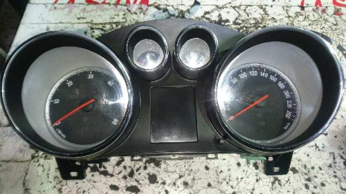 CUADRO INSTRUMENTOS Opel ASTRA J BERLINA 5P 