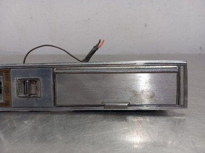 MANDO ELEVALUNAS DELANTERO DERECHO, CADILLAC, ELDORADO TC