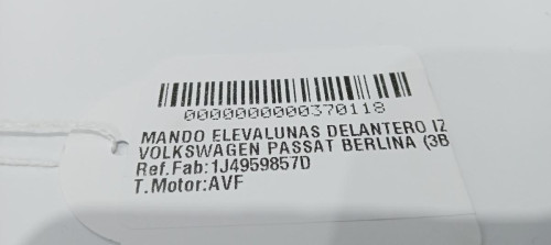 MANDO ELEVALUNAS DELANTERO IZQUIERDO Volkswagen PASSAT BERLINA (3B3) 