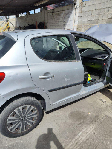 PUERTA TRASERA DERECHA Peugeot 207 