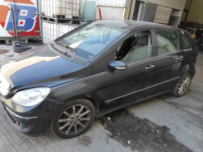 MERCEDES-BENZ CLASE B (BM 245)