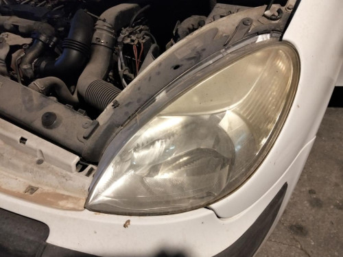 FARO IZQUIERDO CITROEN XSARA PICASSO 