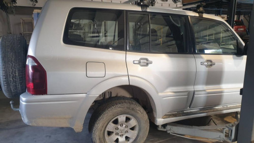 MITSUBISHI MONTERO (V60/V70) — Donor Vehicle for Used Parts 