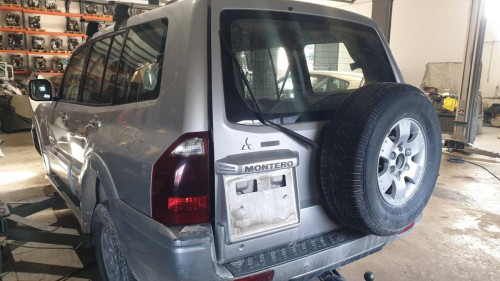  MITSUBISHI MONTERO (V60/V70) 