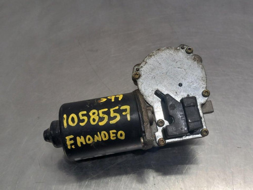  MOTOR LIMPIA DELANTERO 