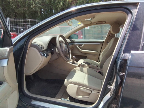  AUDI A4 BERLINA (8E) 