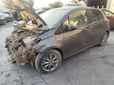 TOYOTA YARIS (XP13)