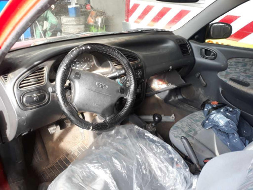  DAEWOO LANOS 