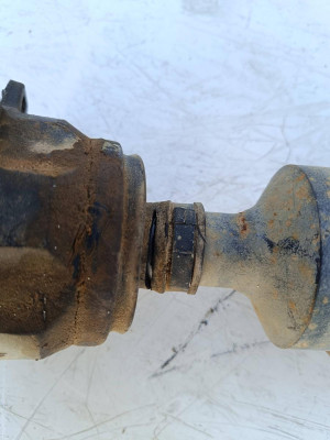 TRANSMISION CENTRAL TRASERA, MITSUBISHI, MONTERO (V80/V90)