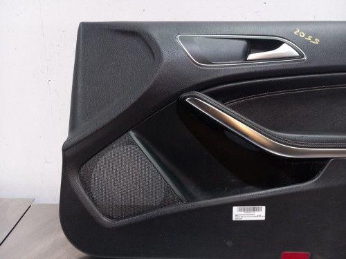 GUARNECIDO PUERTA DELANTERA DERECHA MERCEDES-BENZ CLASE A (BM 176) 