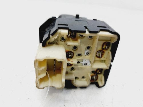 MANDO ELEVALUNAS DELANTERO IZQUIERDO Daewoo MATIZ 