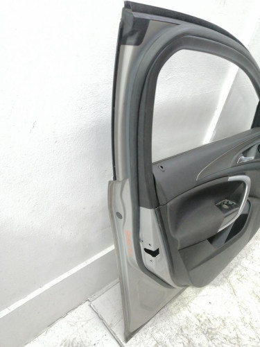  PUERTA DELANTERA IZQUIERDA Opel INSIGNIA SPORTS TOURER 