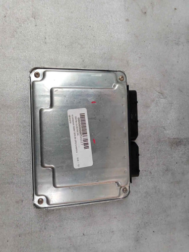  CENTRALITA MOTOR UCE VOLKSWAGEN PASSAT BERLINA (3B3) 