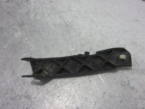  SOPORTE PARAGOLPES TRASERO 