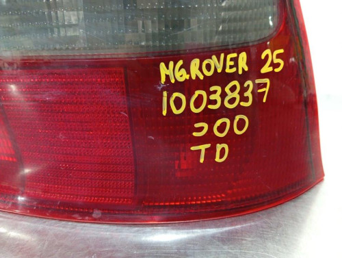  PILOTO TRASERO DERECHO 