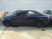 VOLVO S40 BERLINA