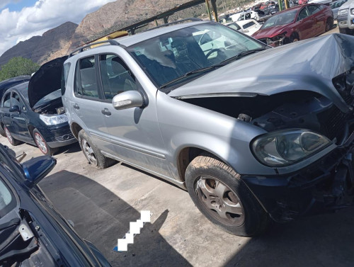  MERCEDES-BENZ CLASE ML (BM 163) 