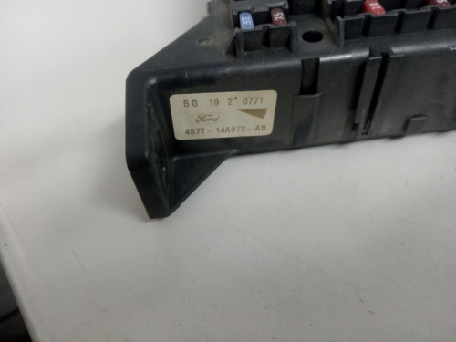 CAJA RELES / FUSIBLES Ford MONDEO BERLINA (GE) 