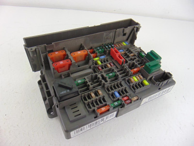 CAJA RELES / FUSIBLES, BMW, SERIE 1 BERLINA (E81/E87)