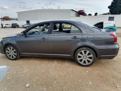 TOYOTA AVENSIS (T27)