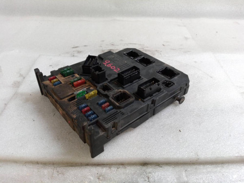  CAJA RELES / FUSIBLES PEUGEOT PARTNER (S2) 