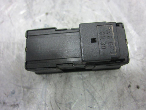  INTERRUPTOR BMW SERIE 5 BERLINA (E60) 