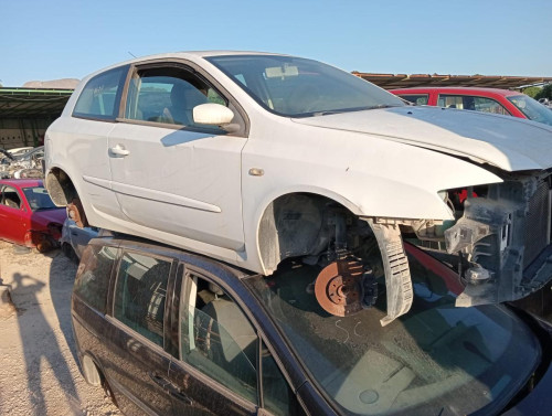  FIAT STILO (192) 