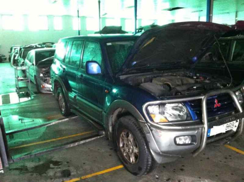 MITSUBISHI MONTERO (V60/V70) — vehículo donante para recambios 