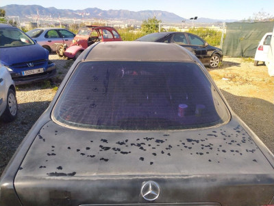 CERRADURA MALETERO / PORTON, MERCEDES-BENZ, CLASE E (BM 210) BERLINA