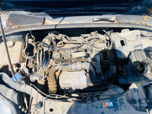  FORD FOCUS BERLINA (CEW) 
