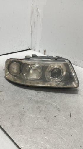  FARO DERECHO AUDI A3 (8L) 