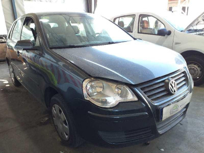 VOLKSWAGEN POLO IV (9N3)