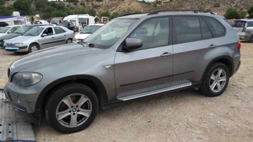 BMW SERIE X5 (E70) — vehículo donante para recambios 