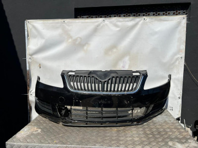 PARAGOLPES DELANTERO