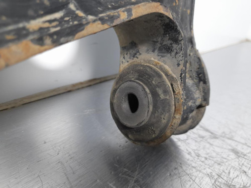 BRAZO SUSPENSION INFERIOR DELANTERO IZQUIERDO Skoda OCTAVIA BERLINA (1Z3) 