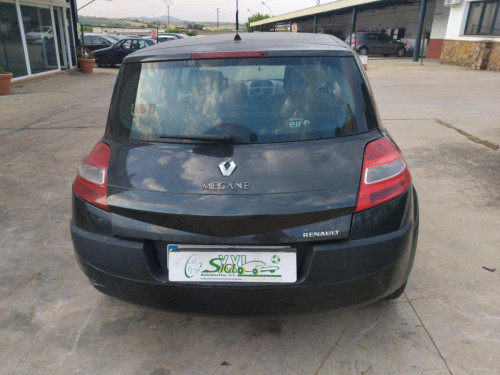  Renault Megane II Berlina 5P (10.2002->) SIN IDENTIFICAR 