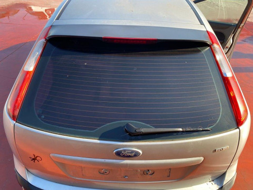 FORD FOCUS BERLINA (CAP) — vehículo donante para recambios 