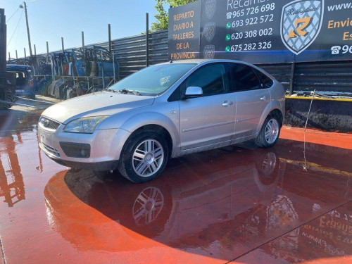 FORD FOCUS BERLINA (CAP) — vehículo donante para recambios 