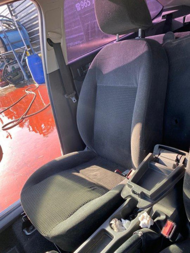 FORD FOCUS BERLINA (CAP) — vehículo donante para recambios 