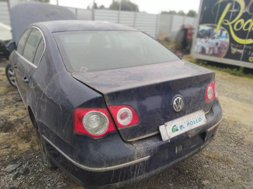  VOLKSWAGEN PASSAT BERLINA (3C2) 