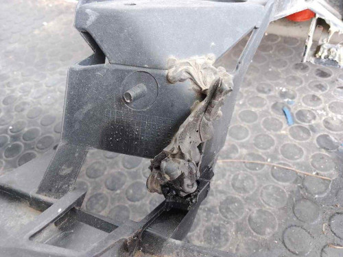 PANEL FRONTAL Ford FOCUS BERLINA (CAP) 