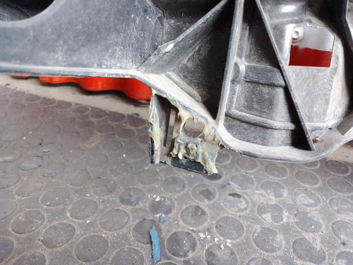 PANEL FRONTAL Ford FOCUS BERLINA (CAP) 