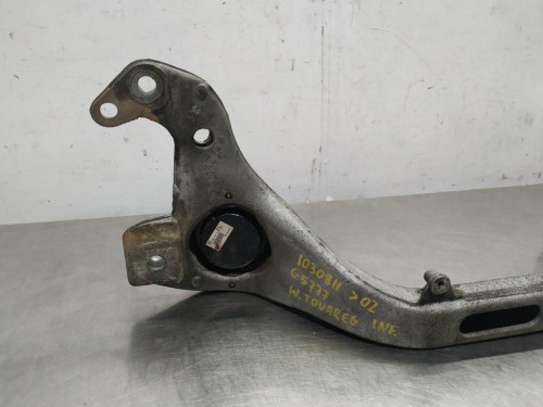  TRAVESAÑO INFERIOR VOLKSWAGEN TOUAREG (7LA) 