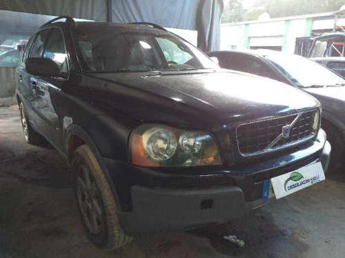 VOLVO XC90 — vehículo donante para recambios 