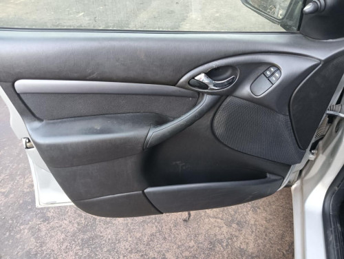FORD FOCUS BERLINA (CAK) — автомобиль-донор на запчасти 