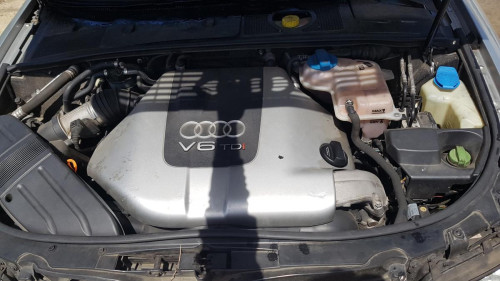  Audi A4 Berlina (8E)(12.2001->) SIN IDENTIFICAR 